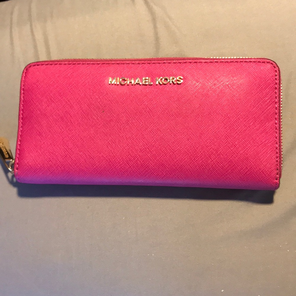 Michael Kors wallet, hot pink
